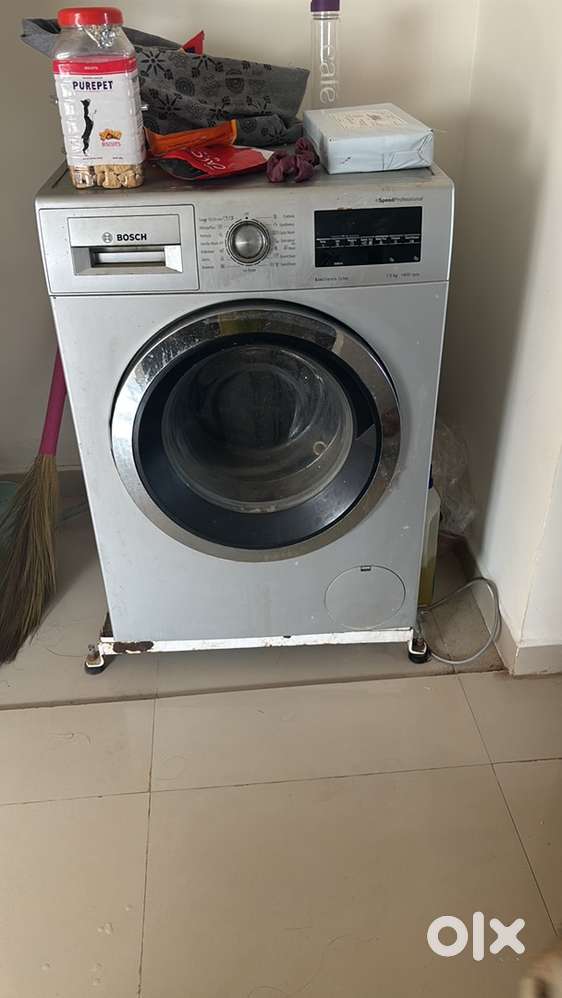 Bosch washing machine with stand