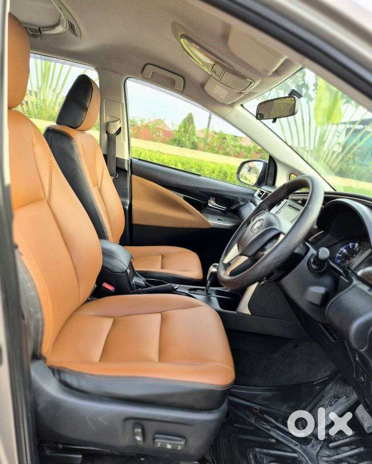 Toyota Innova Crysta 2.8 Zx At, 2016, Diesel