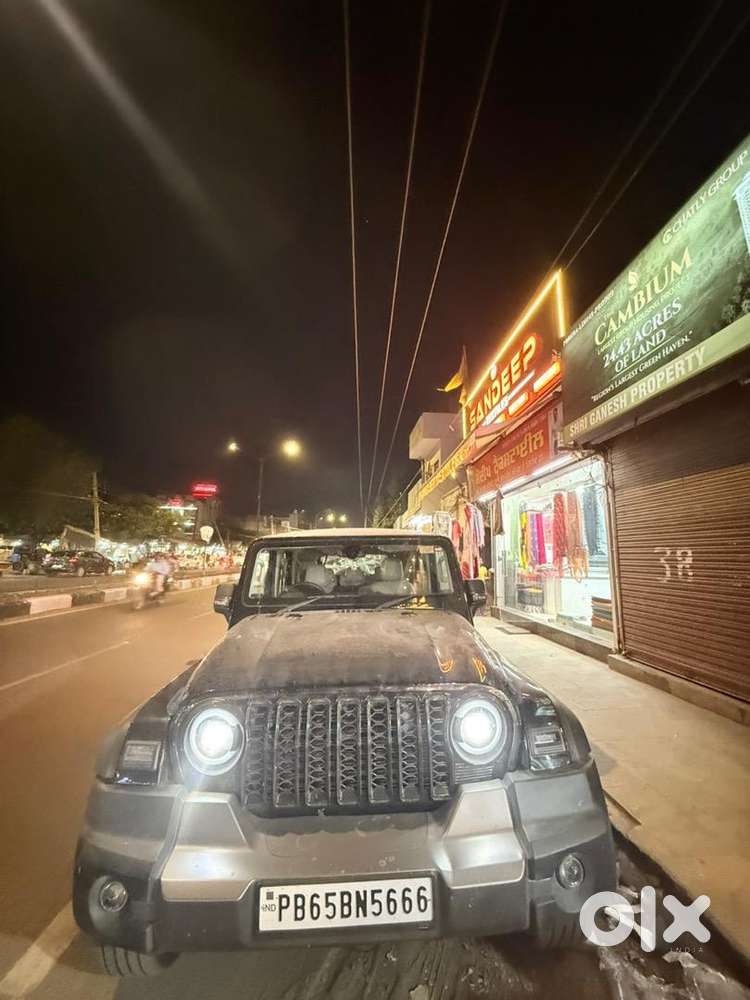 Mahindra Thar Roxx 2025 Diesel Well Maintained