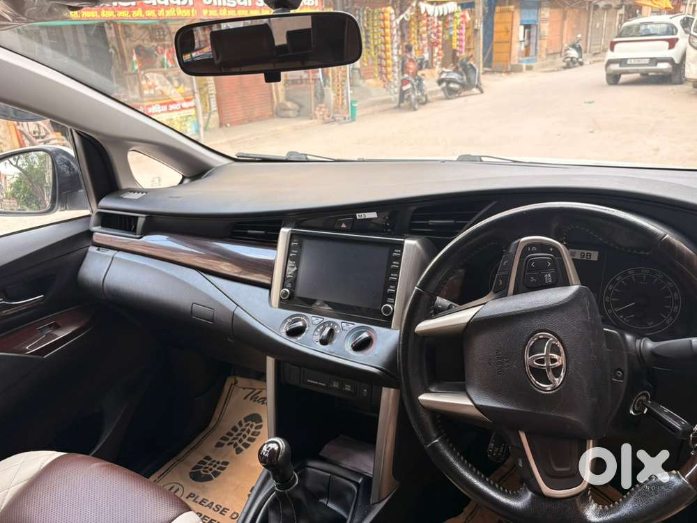 Toyota Innova Crysta Diesel Manual 2025