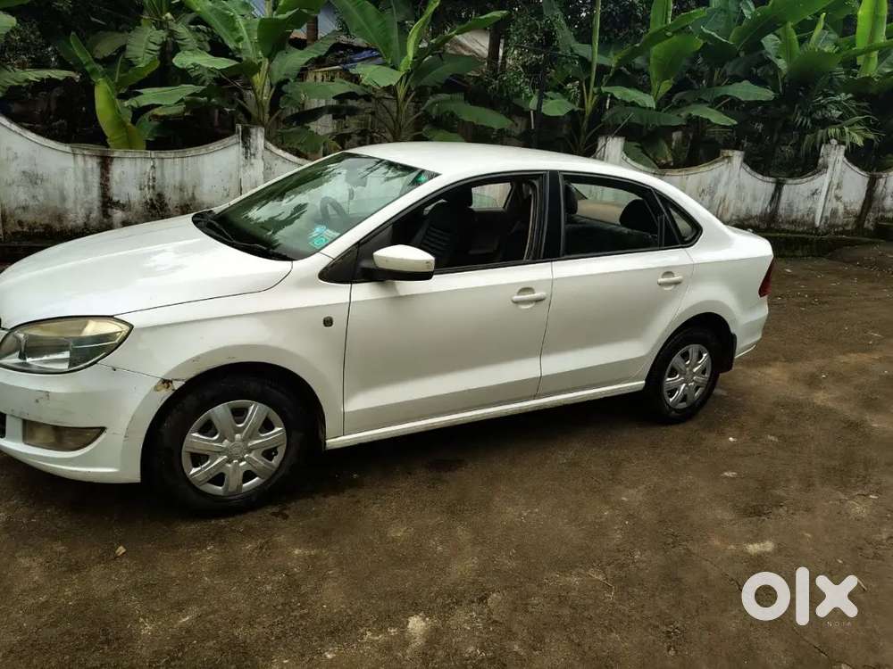 Skoda Rapid 1.6 Mpi 2012