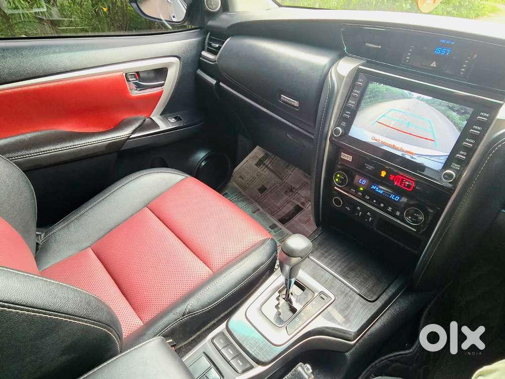 Toyota Fortuner Legender 4x2 At 2.8, 2025, Diesel