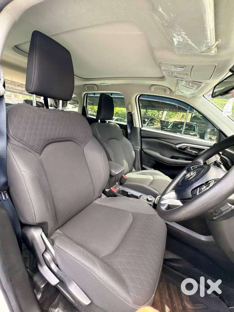 Toyota Urban Cruiser Hyryder 1.5 G Hybrid, 2025, Petrol