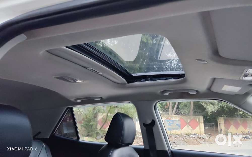 Hyundai Venue Sx Plus Turbo Dct, 2019, Petrol