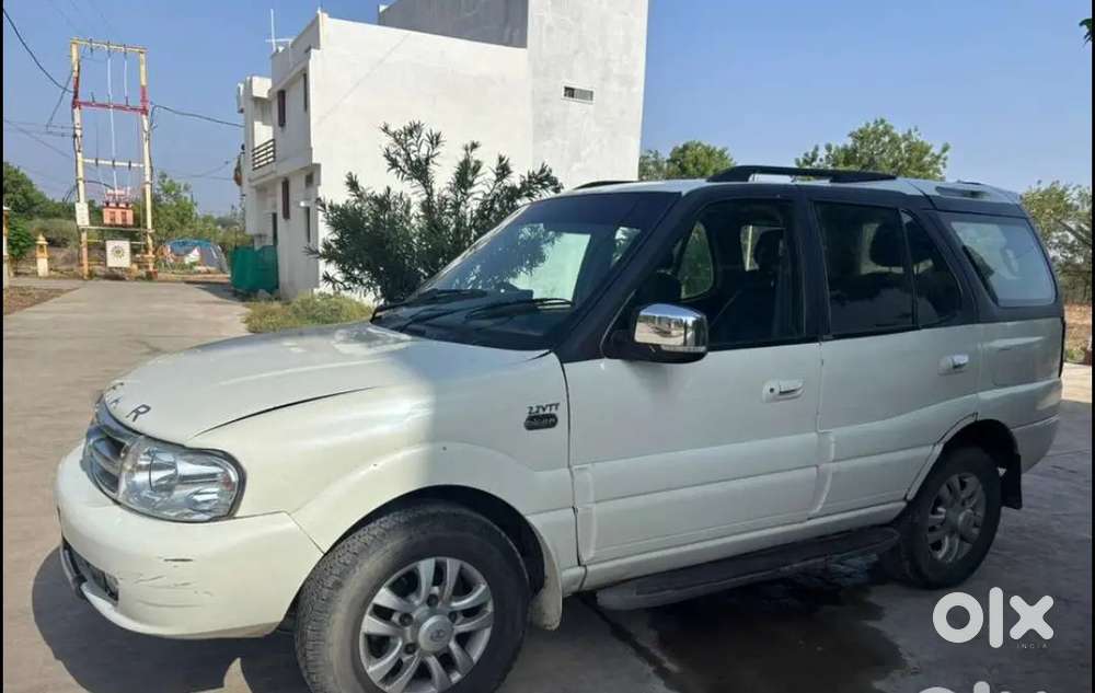 Tata Safari Me Koi Kaam Nahi Hai Gadi Number, 0001 He