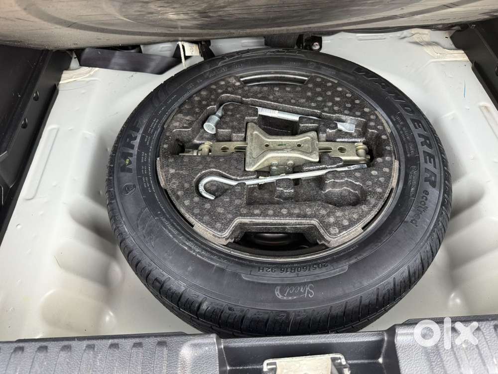 Maruti Suzuki Vitara Brezza 1.5 Lxi, 2021, Petrol