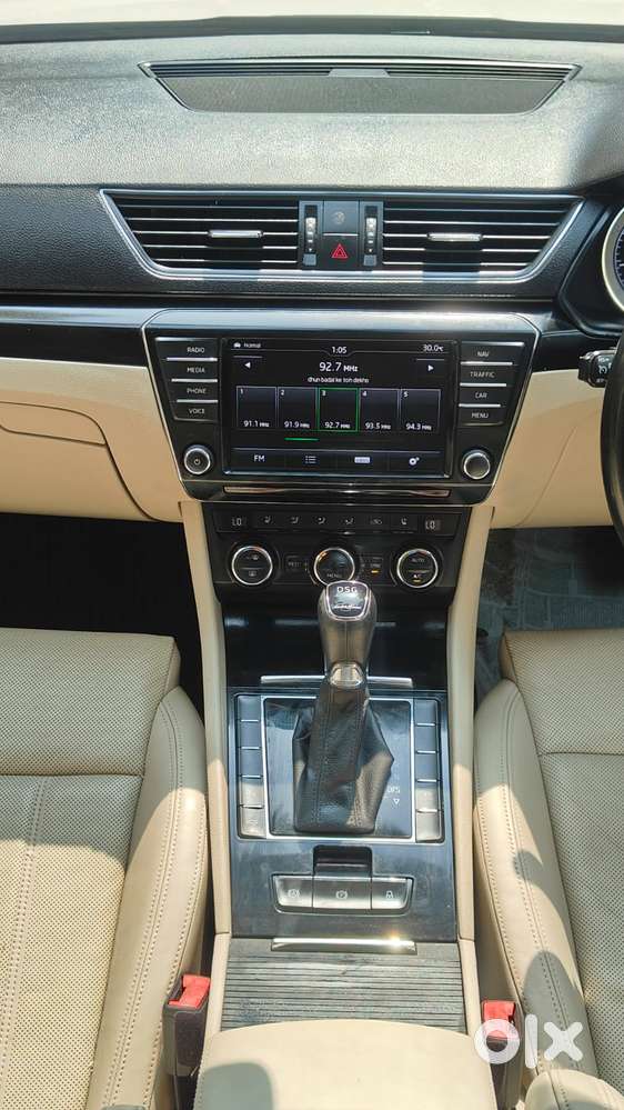 Skoda Superb Lk 1.8 Tsi At, 2017, Petrol