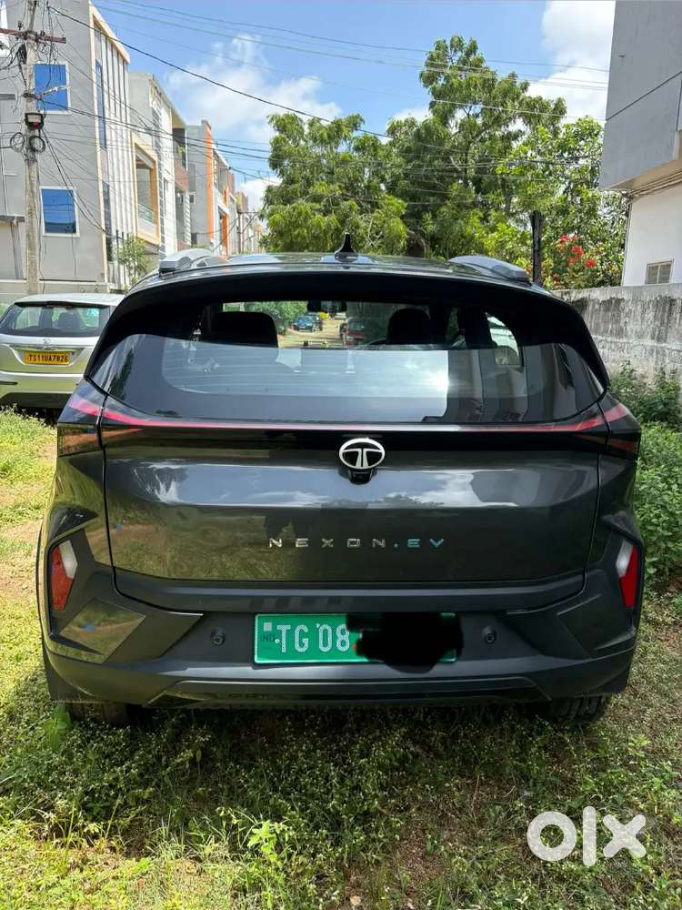 Tata Nexon Ev 2025 Electric Well Maintained. With Slow Charger