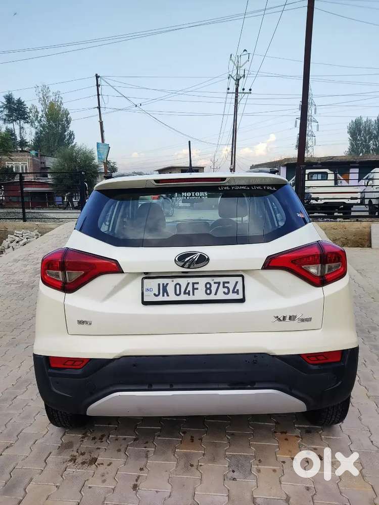 Mahindra Xuv300 2020 Diesel Well Maintained Insured And Non Accidental