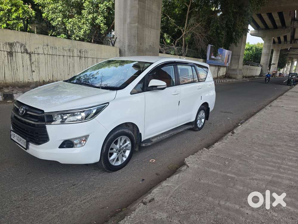 Toyota Innova Crysta 2.8 Gx At 7 Str, 2017, Diesel
