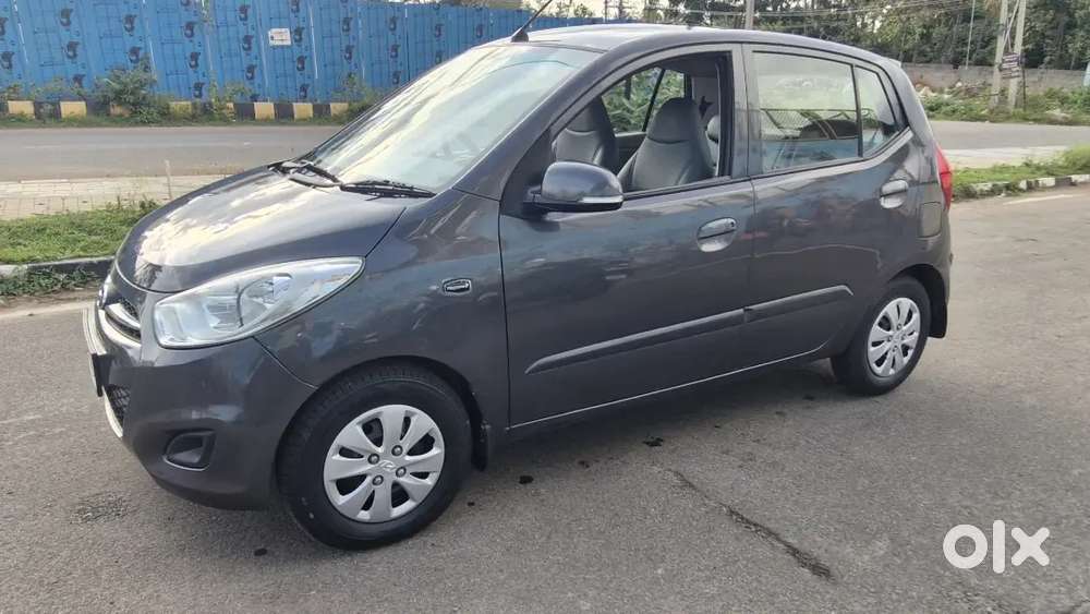 Hyundai I10 Sportz 2011 Petrol