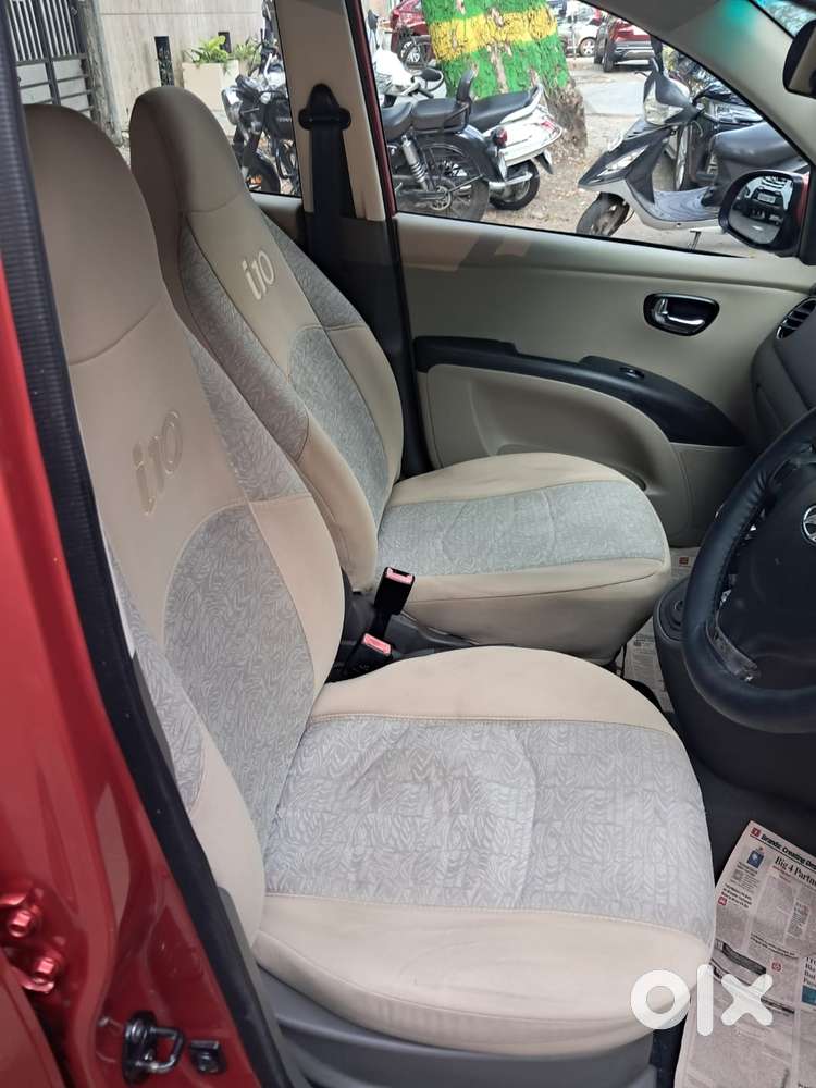 Hyundai I10 Sportz At, 2010, Petrol