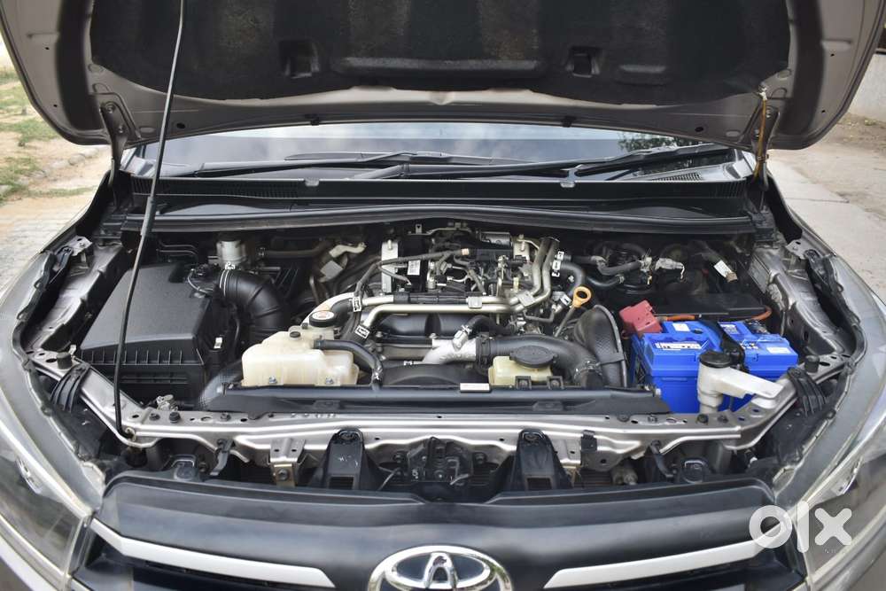 Toyota Innova Crysta 2.4 G Mt, 2019, Diesel