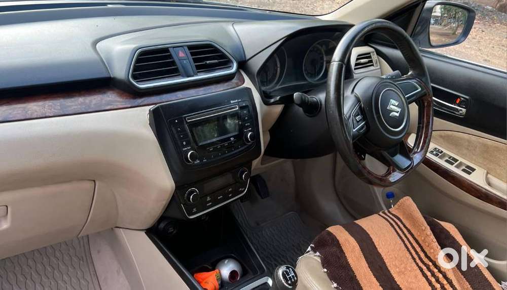 Maruti Suzuki Dzire 1.2 Zxi, 2017, Petrol
