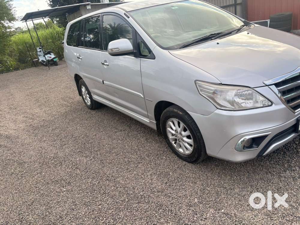 Toyota Innova Diesel 2012