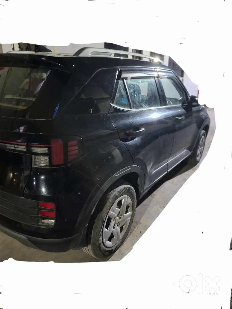 New Car Hai With Sunroof 5 Year Warranty Ke Sath