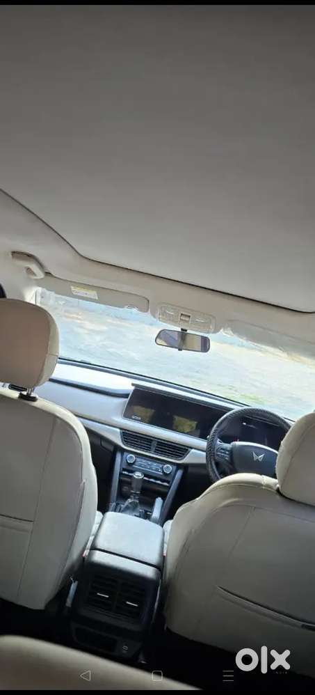 Mahindra Xuv700 2023 Diesel 65000 Km Driven