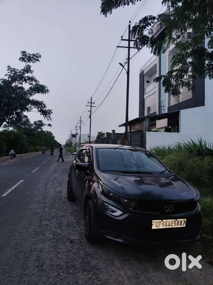Tata Altroz 2021(august )petrol Good Condition