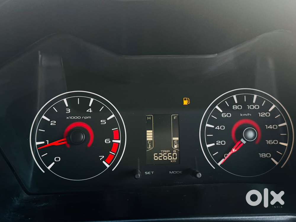 Mahindra Kuv 100 Mfalcon G80 K6 Aw, 2017, Petrol