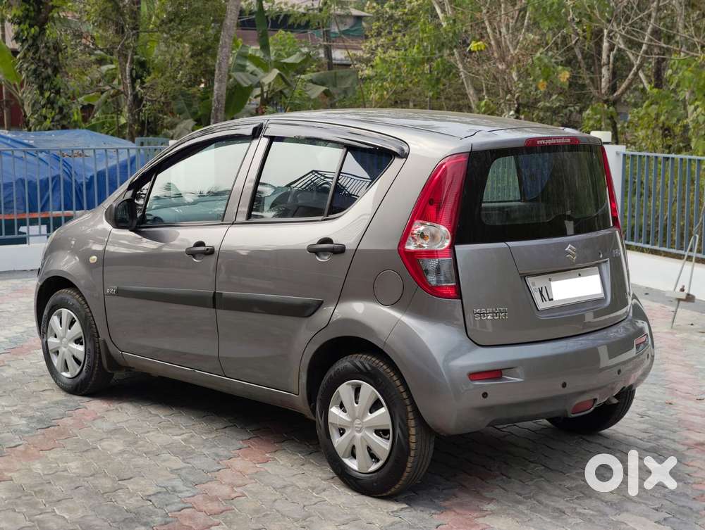 Maruti Suzuki Ritz Lxi, 2012, Petrol