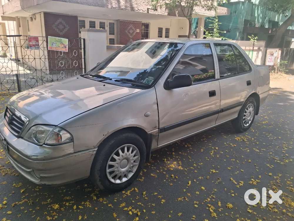 Maruti Suzuki Esteem 2005