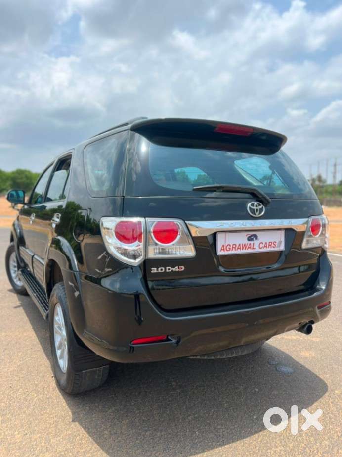 Toyota Fortuner 3.0 4x2 Mt, 2014, Diesel