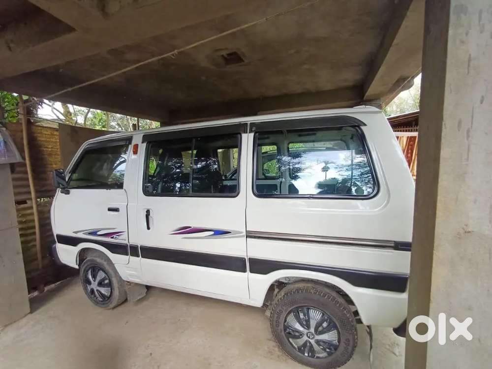 Maruti Suzuki Omni 2017 Petrol Well Maintained