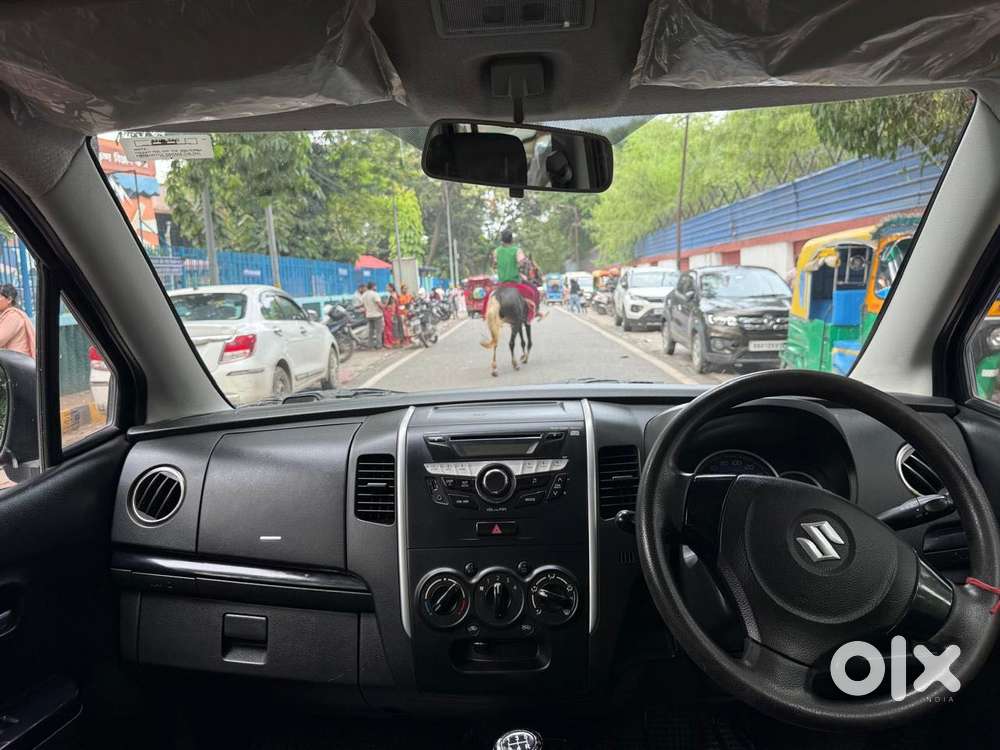 Maruti Suzuki Wagon R Stingray Vxi, 2015, Petrol