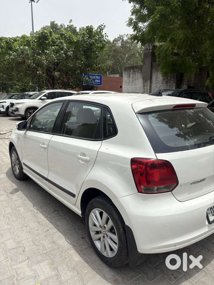 Volkswagen Polo Petrol Highline 1.2l, 2012, Petrol