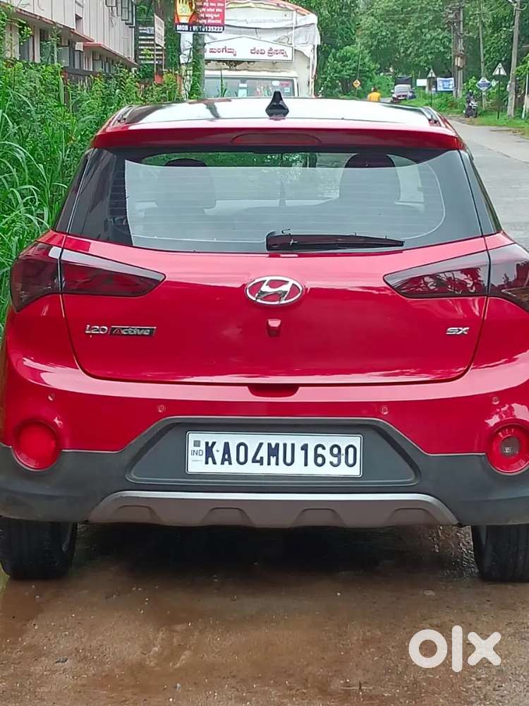 Hyundai I20 Active 2017 Petrol 76000 Km Driven