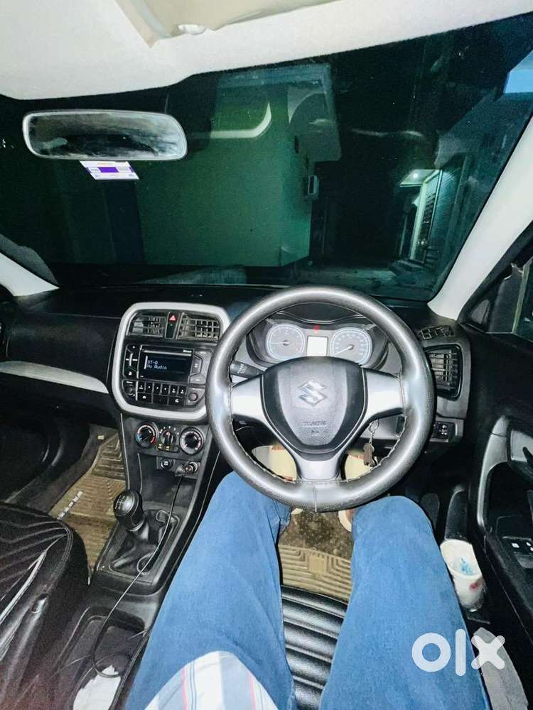 Maruti Suzuki Brezza 2022 Petrol 60000 Km Driven