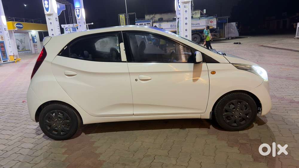 Hyundai Eon Manual 2017 4 Tyre New Brand New Condition