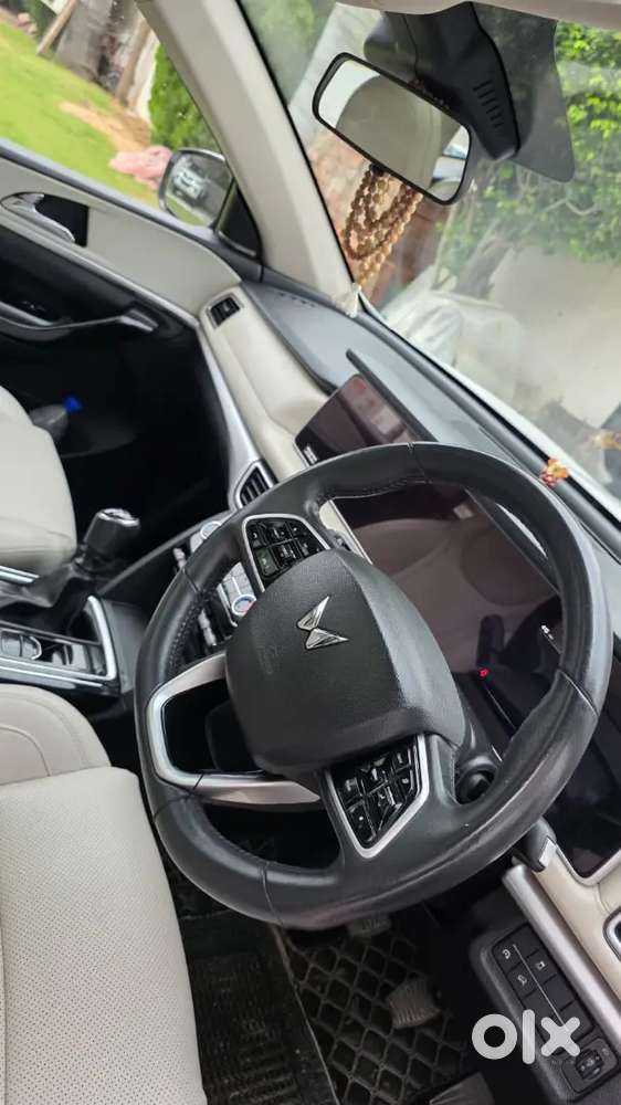 Mahindra Xuv700 Ax7l 2022