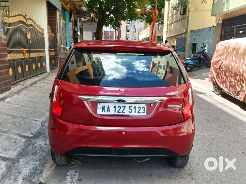 Tata Bolt Revotron Xe, 2015, Petrol