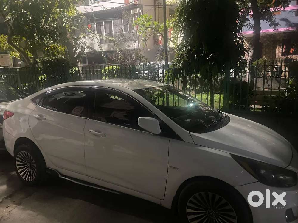 Hyundai Verna Fluidic Petrol 2012 Mt