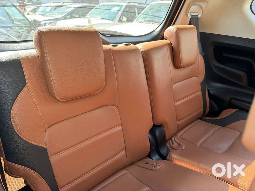 Toyota Innova Crysta 2.4 V 8 Str, 2016, Diesel