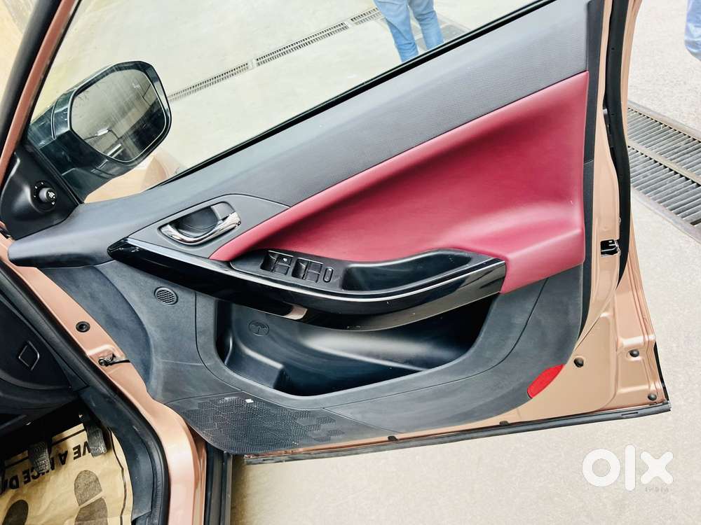 Tata Curvv Accom + A Dmt, 2024, Diesel