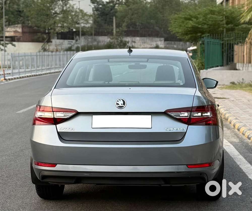 Skoda Superb L&k 1.8 Tsi At, 2019, Petrol