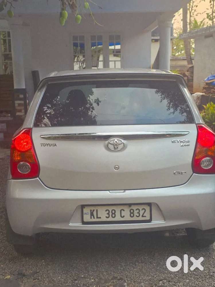Toyota Etios Liva 2012 Diesel Well Maintained