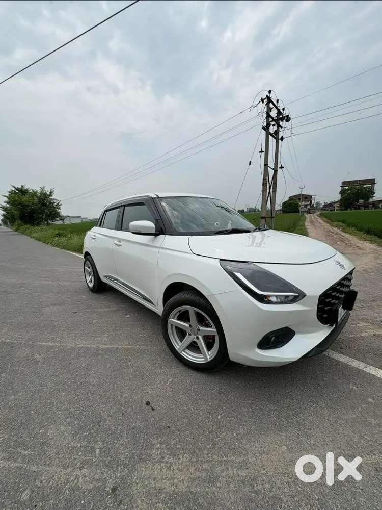 Maruti Suzuki Swift Vxi 2025