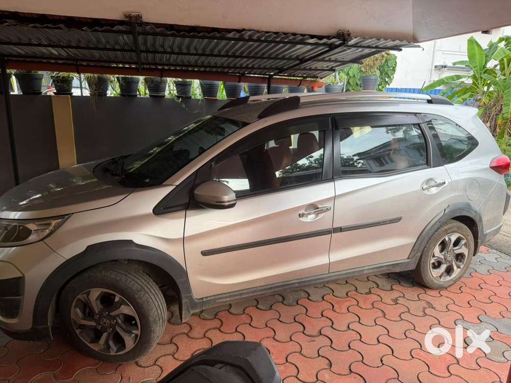 Honda Br-v 2017 Diesel Well Maintained Doctor Used