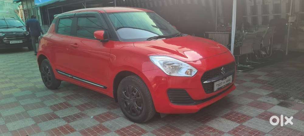 Maruti Suzuki Swift 1.2 Vxi (o), 2023, Petrol