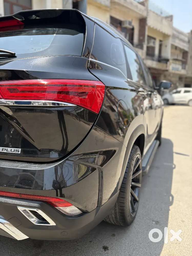Mg Hector Plus 7 Seater