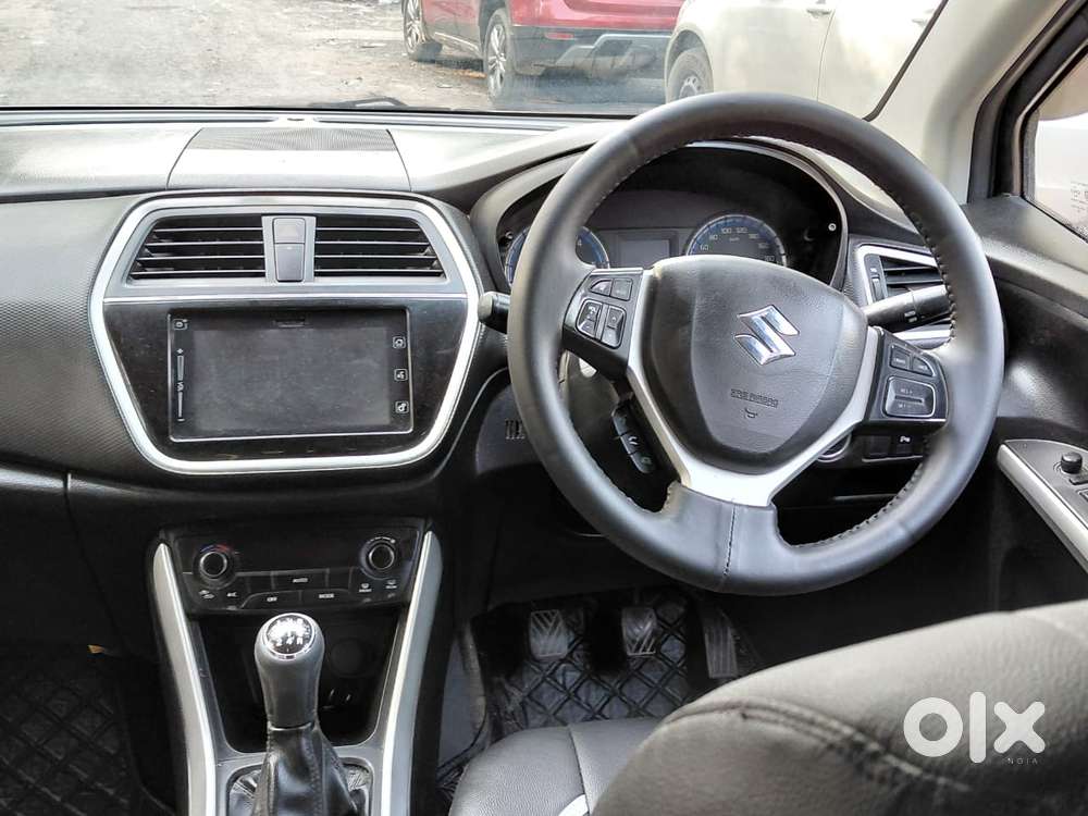 Maruti Suzuki S-cross 1.5 Alpha, 2015, Petrol