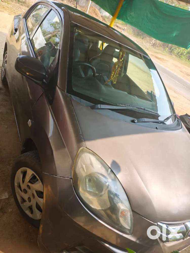 Honda Amaze 1.5 E 2014