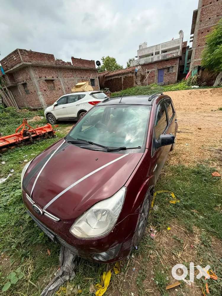 Ford Figo 1.2 Petrol 2015