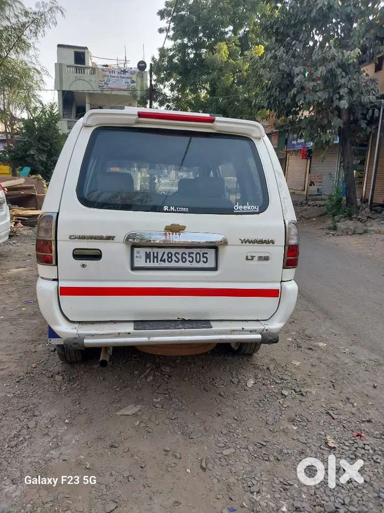 Chevrolet Tavera Neo 2014