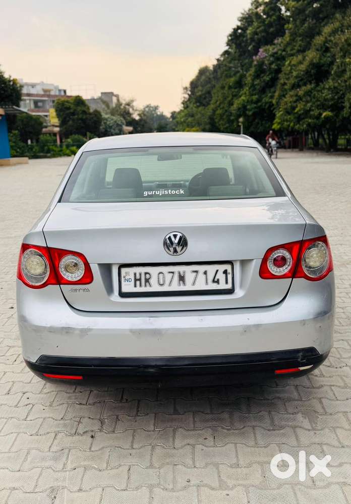 Volkswagen Jetta, 2010