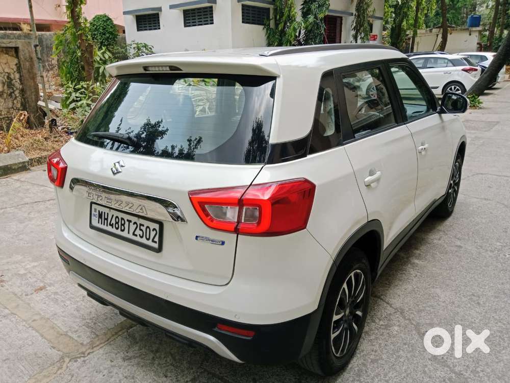 Maruti Suzuki Brezza 1.5 Zxi Plus At Smart Hybrid, 2020, Petrol