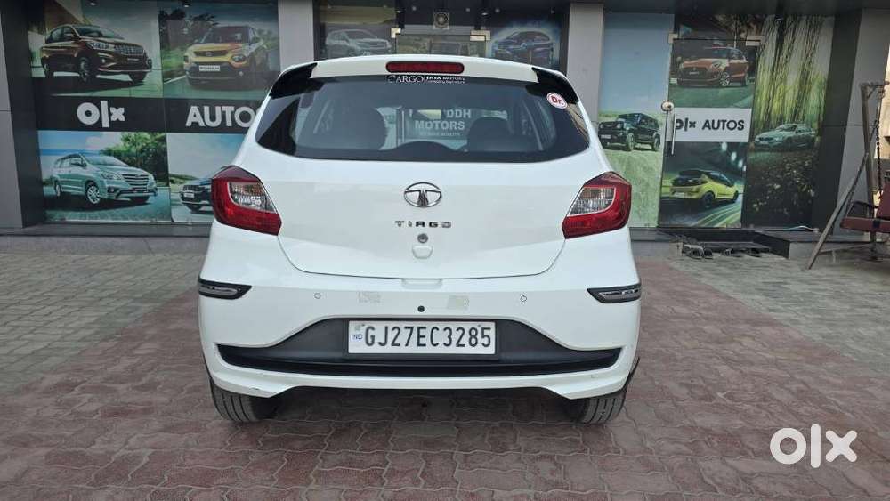 Tata Tiago 1.05 Revotorq Xt Option, 2023, Petrol